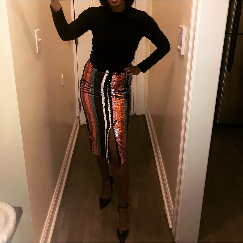 Great sequin multi-color skirt!